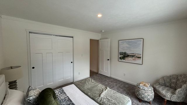 12 Pinrock Drive, Sturbridge, MA 01566