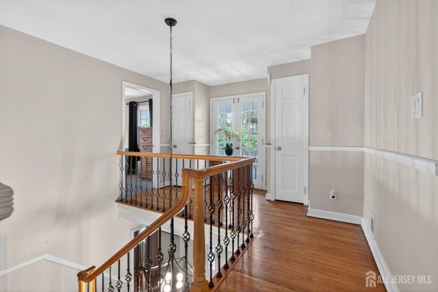 1183 W 8th Street W, South Plainfield, NJ 07080