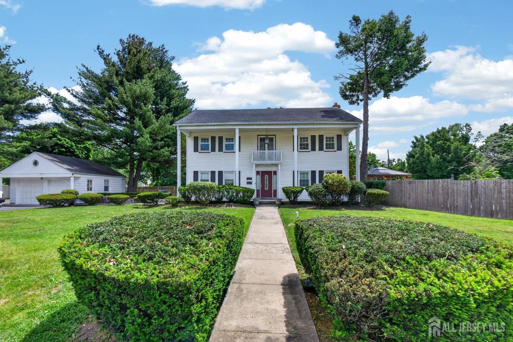 1183 W 8th Street W, South Plainfield, NJ 07080