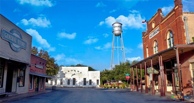 437 Hulda Trail, New Braunfels, TX 78130