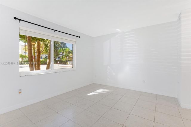 7705 Camino Real 101, Miami, FL 33143