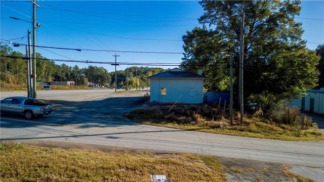 879 By Pass 123 Highway Includes 710 Seneca Drive, Seneca, SC 29678