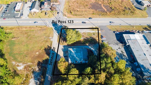 879 By Pass 123 Highway Includes 710 Seneca Drive, Seneca, SC 29678