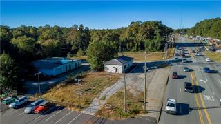 879 By Pass 123 Highway Includes 710 Seneca Drive, Seneca, SC 29678