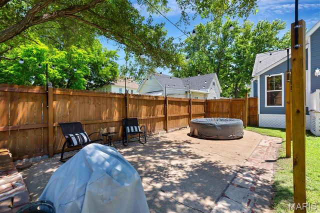 2253 Delmar Avenue, Granite City, IL 62040