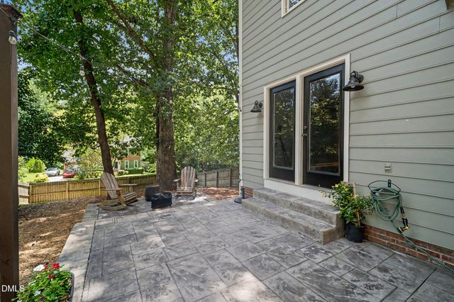 1000 Black Oak Court, Apex, NC 27502