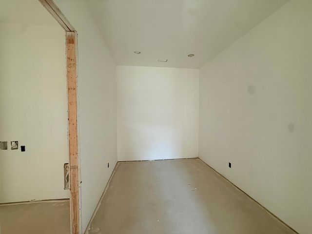 505 Oak Lawn Road, Georgetown, SC 29440