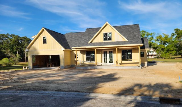 505 Oak Lawn Road, Georgetown, SC 29440