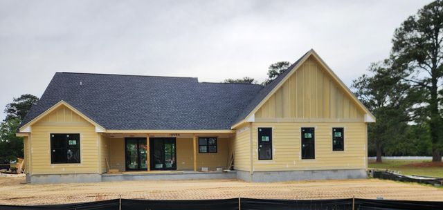 505 Oak Lawn Road, Georgetown, SC 29440