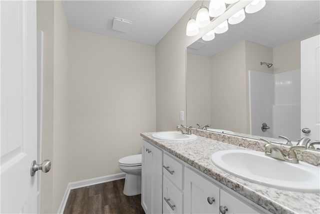 169 Pine Ridge Road, Jesup, GA 31545