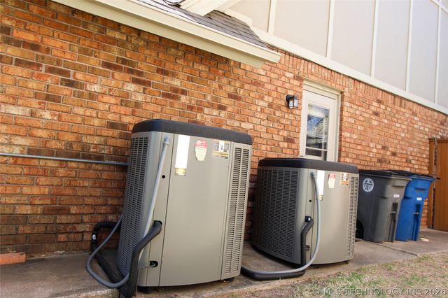 2821 E 26th Street, Tulsa, OK 74114