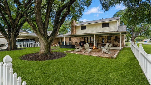 1645 9th Street, Hempstead, TX 77445