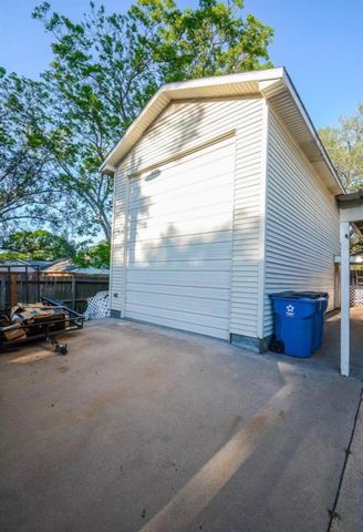 1645 9th Street, Hempstead, TX 77445