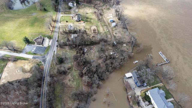 5225 River Rd, Louisville, KY 40222