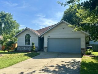 759 South Troy Avenue, Springfield, MO 65802