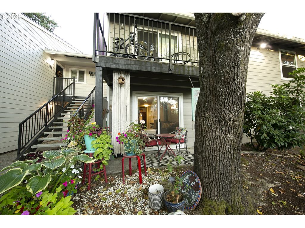 5482 Sw ALGER Ave F15, Beaverton, OR 97005