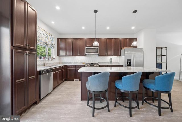 8463 RANDELL RIDGE RD, Frederick, MD 21704