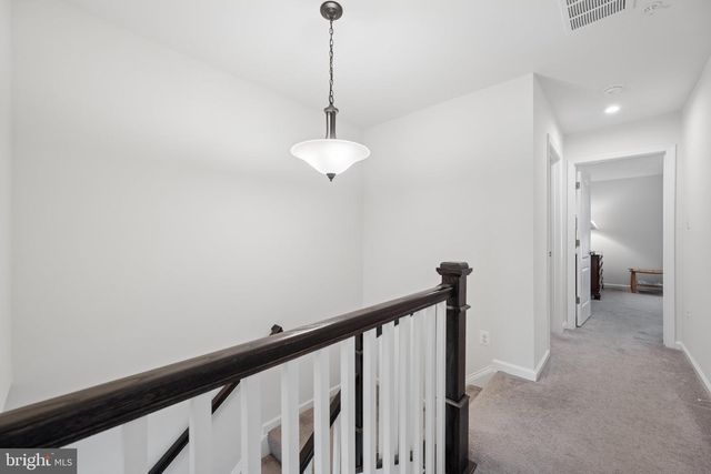 8463 RANDELL RIDGE RD, Frederick, MD 21704