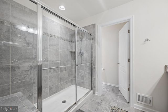 8463 RANDELL RIDGE RD, Frederick, MD 21704