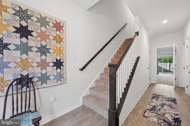 8463 RANDELL RIDGE RD, Frederick, MD 21704