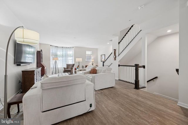 8463 RANDELL RIDGE RD, Frederick, MD 21704