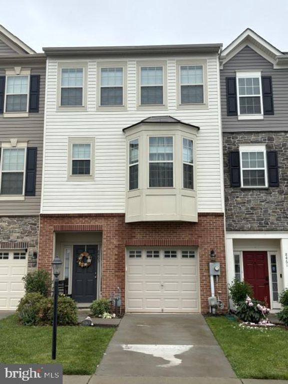 8463 RANDELL RIDGE RD, Frederick, MD 21704