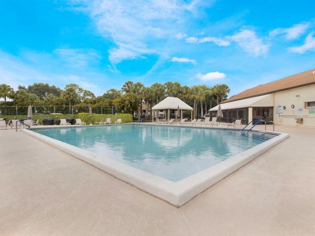 3349 Lucerne Park Drive, Greenacres, FL 33467