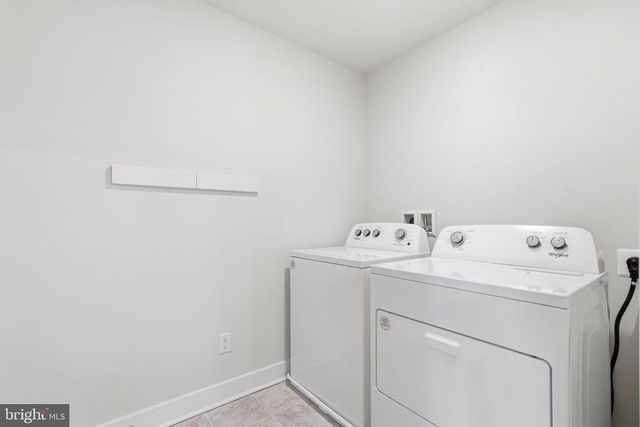 3451 WOODED RUN DR, Broad Run, VA 20137