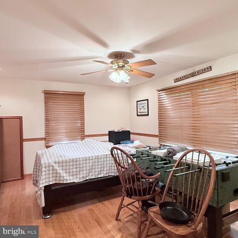 620 COLUMBIA RD, Egg Harbor City, NJ 08215
