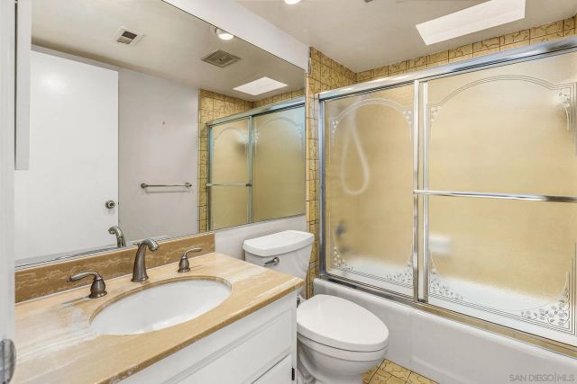 1340 La Mirada Ave, Escondido, CA 92026