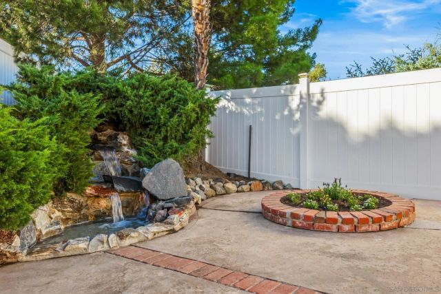 1340 La Mirada Ave, Escondido, CA 92026