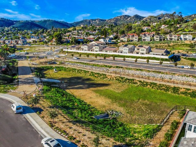 1340 La Mirada Ave, Escondido, CA 92026