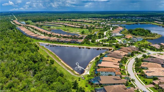 12746 Dundee LN, Naples, FL 34120