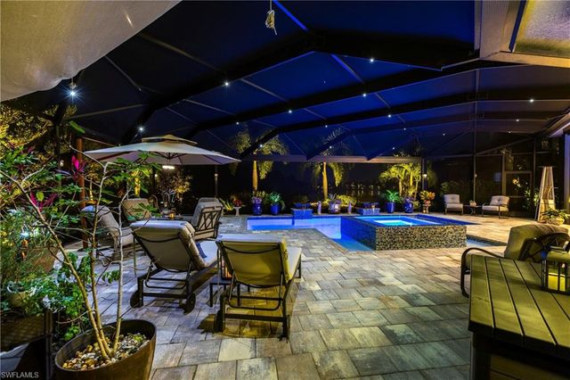 12746 Dundee LN, Naples, FL 34120