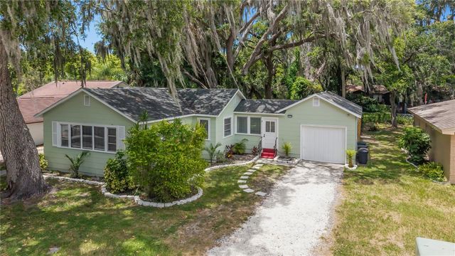 5651 ORANGE GROVE AVENUE, New Port Richey, FL 34652