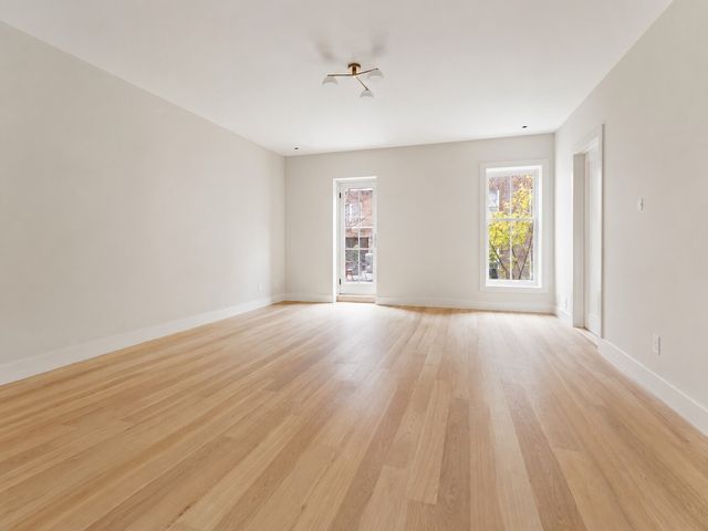 109 Willow St Apt 2, New York City, NY 11201
