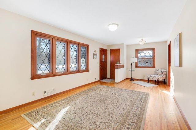 8396 Heron Avenue S, Cottage Grove, MN 55016