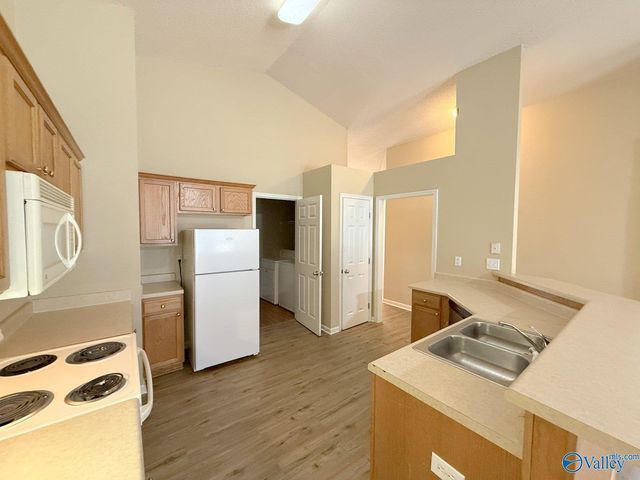 106 Tallmadge Court SW, Huntsville, AL 35824