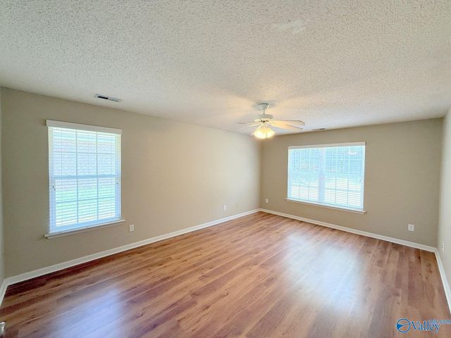 106 Tallmadge Court SW, Huntsville, AL 35824