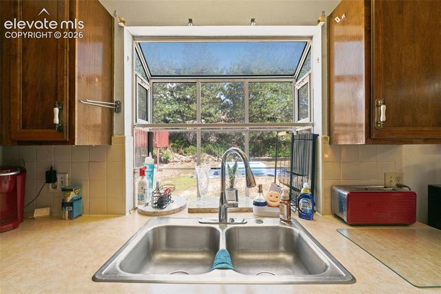 6555 Montarbor Drive, Colorado Springs, CO 80918