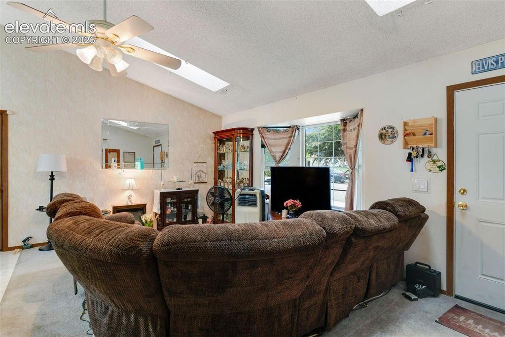 6555 Montarbor Drive, Colorado Springs, CO 80918 — photo 3