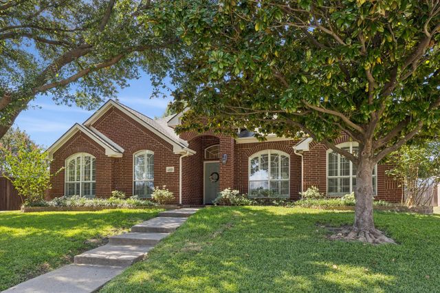 4020 Binley Drive, Richardson, TX 75082