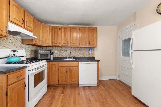 3 Old Morton St, Boston, MA 02126