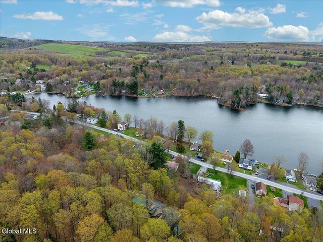 187 Lake Road, Westerlo, NY 12023