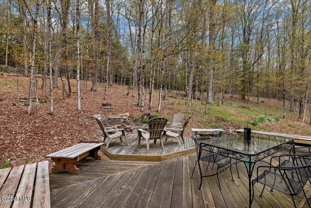 187 Lake Road, Westerlo, NY 12023