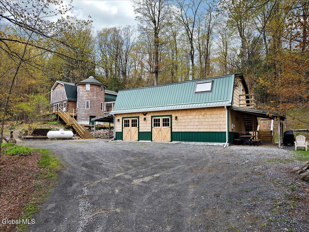 187 Lake Road, Westerlo, NY 12023