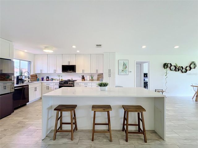 5501 MEMORIAL DRIVE, Orlando, FL 32821