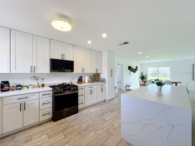 5501 MEMORIAL DRIVE, Orlando, FL 32821