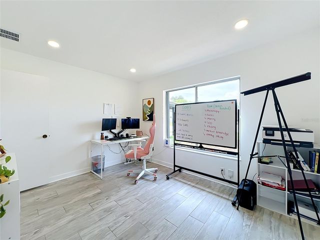 5501 MEMORIAL DRIVE, Orlando, FL 32821