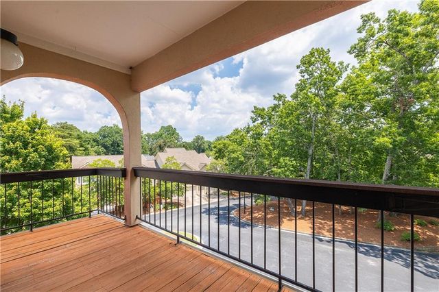 5356 Brooke Ridge Drive, Atlanta, GA 30338